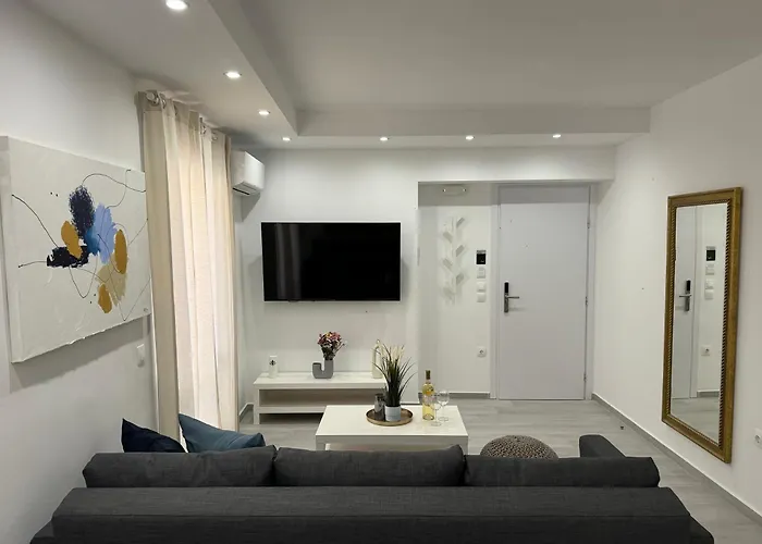 Central Suites Aegina 4